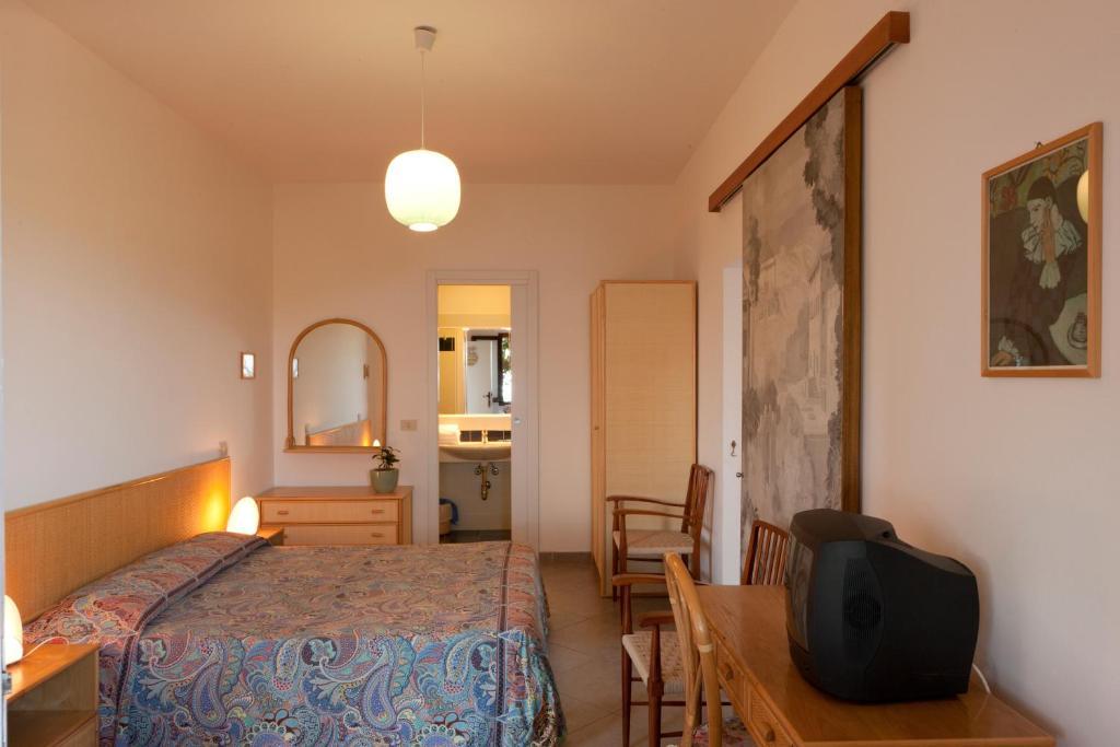 Hotel Bel Tramonto Marciana  Kamer foto